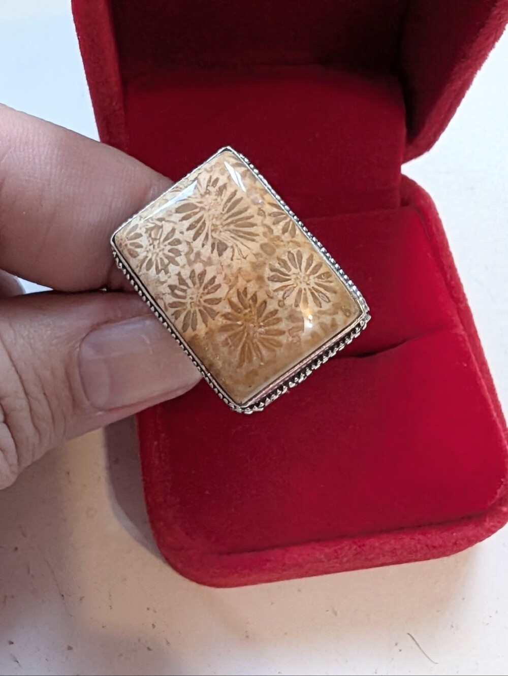 Vintage Handcrafted Fossil Coral In Intricate Sterling Silver Setting Size 5.75